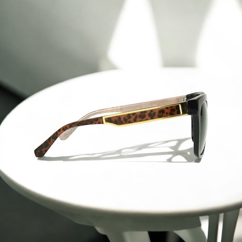 Sofia Vergara Women’s Square Sunglasses