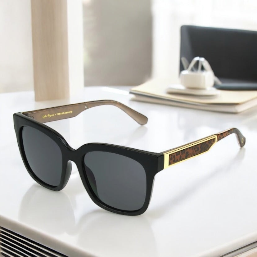 Sofia Vergara Women’s Square Sunglasses